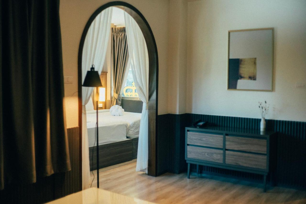 维多利亚尼曼公寓酒店 清邁 外观 照片